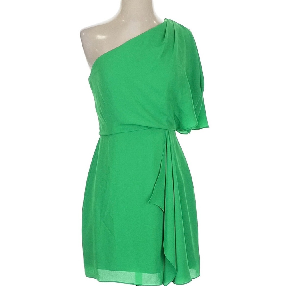 BCBGMaxAzria Vibrant Green One-Shoulder Dress